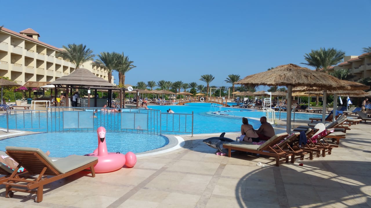 Pool Amwaj Beach Club Abu Soma Resort