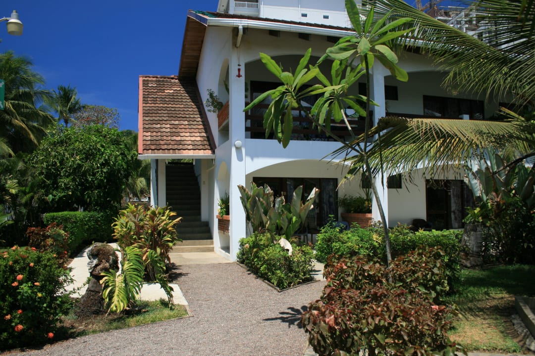 Gemütlichkeit im tropischen Garten Hotel Pochote Grande