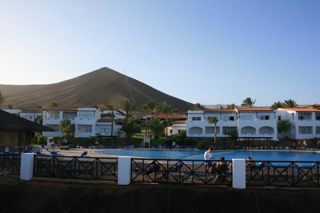 Pool neben Poolbar TUI MAGIC LIFE Fuerteventura