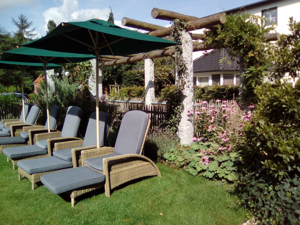 "Gartenanlage" Romantik Hotel Fuchsbau (Timmendorfer Strand