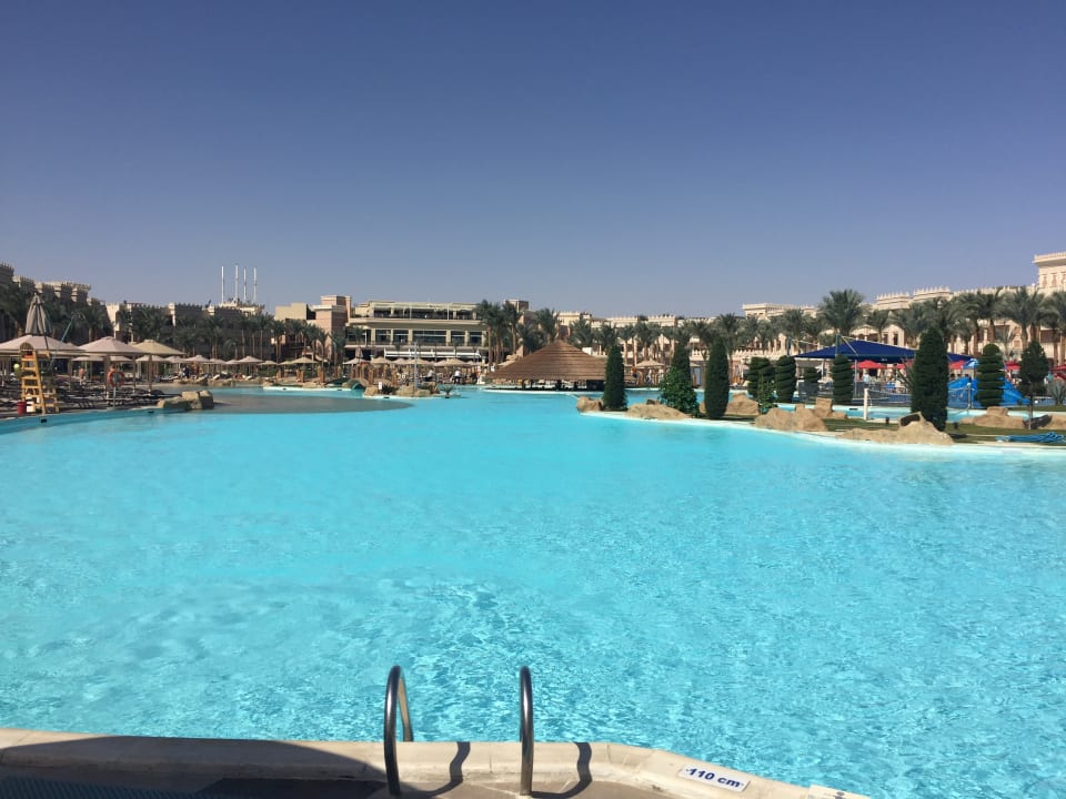Außenansicht Pickalbatros Palace Resort