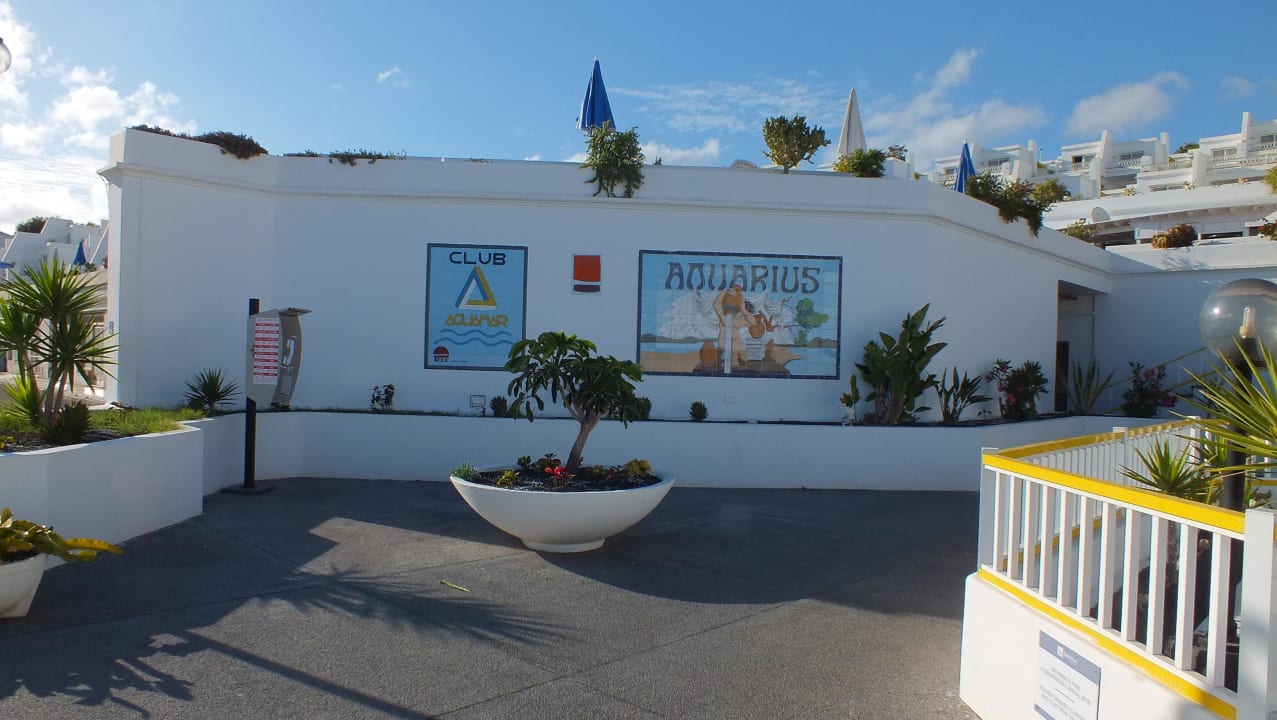 Der Eingangsbereich Hotel BelleVue Aquarius