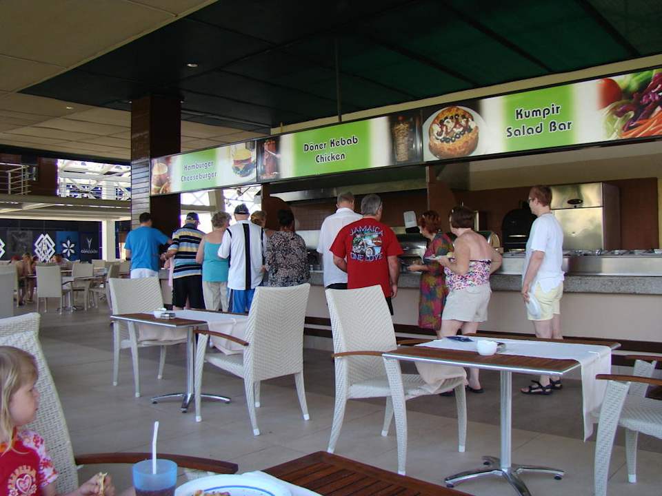 Food Court Concorde De Luxe Resort