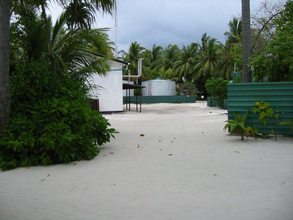 Einen etwas weniger tollen Blick a.d. Kläranlage Cinnamon Hakuraa Huraa Maldives
