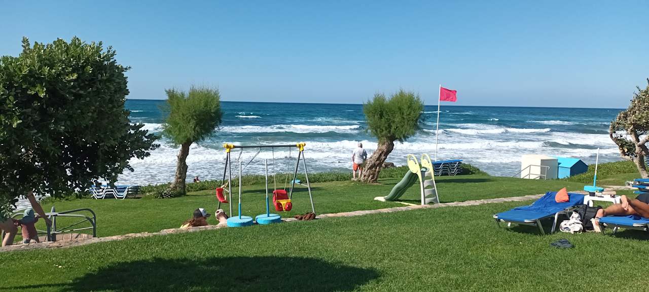Außenansicht Hotel Ariadne Beach