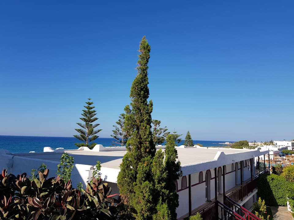 Außenansicht Mitsis Rinela