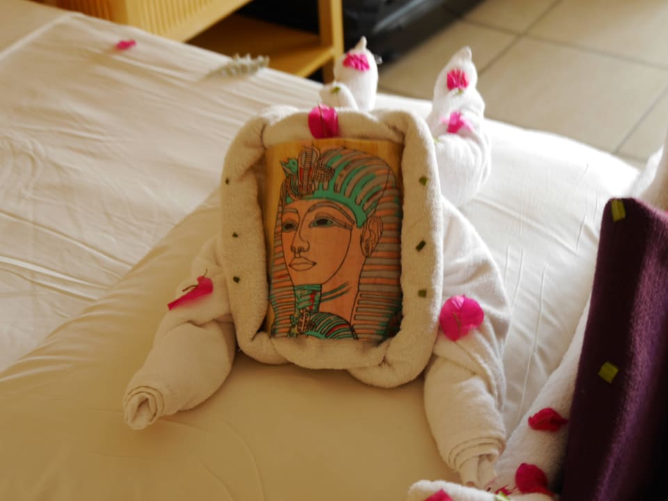 Jeden Tag eine neue Deko Hotel JAZ Makadi Star & Spa
