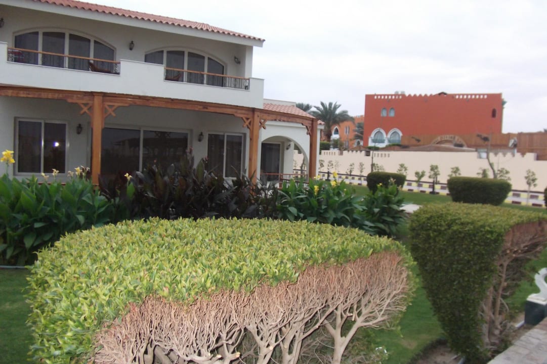Gut gepflegte Anlage.  Pickalbatros Dana Beach Resort - Hurghada
