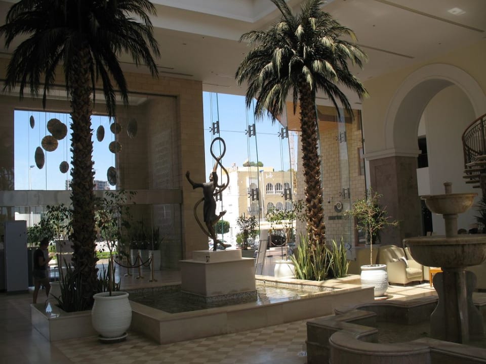 Lobby Mövenpick Resort & Marine Spa Sousse
