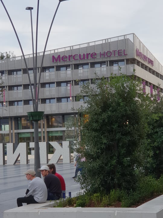 Außenansicht Hotel Mercure Blankenberge Station