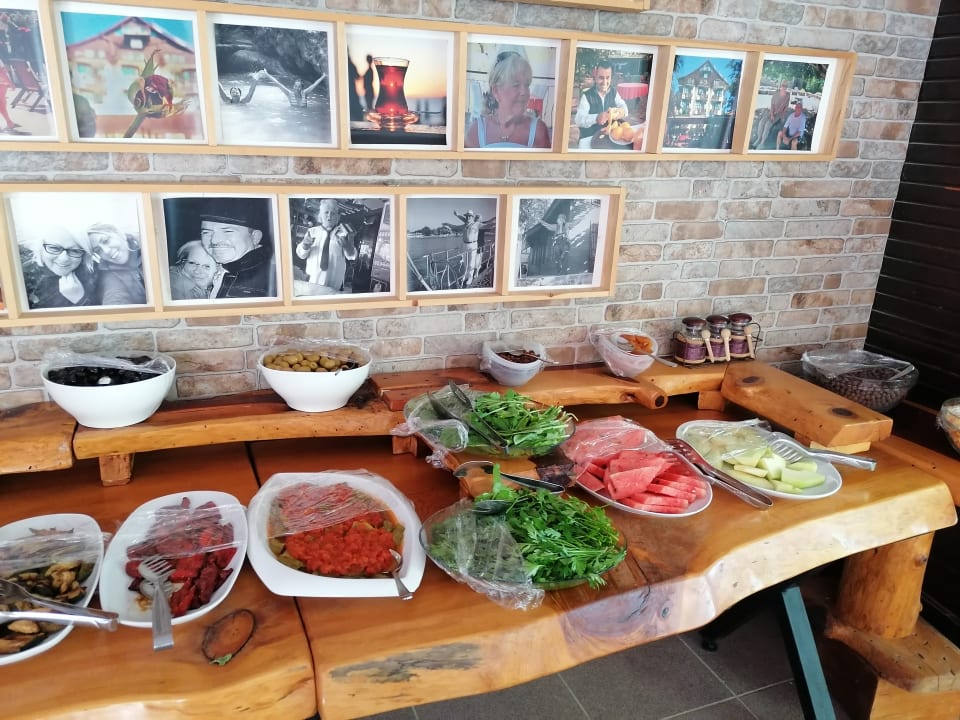 Gastro Hotel Neptün/Neptun