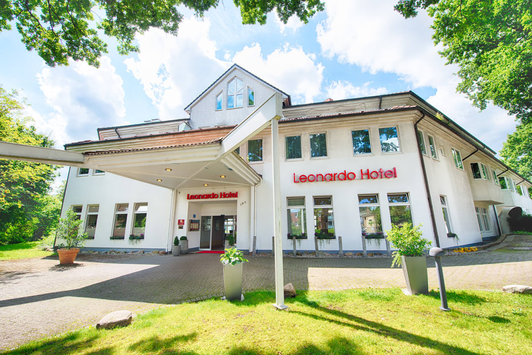 Außenansicht Leonardo Hotel Hamburg Airport