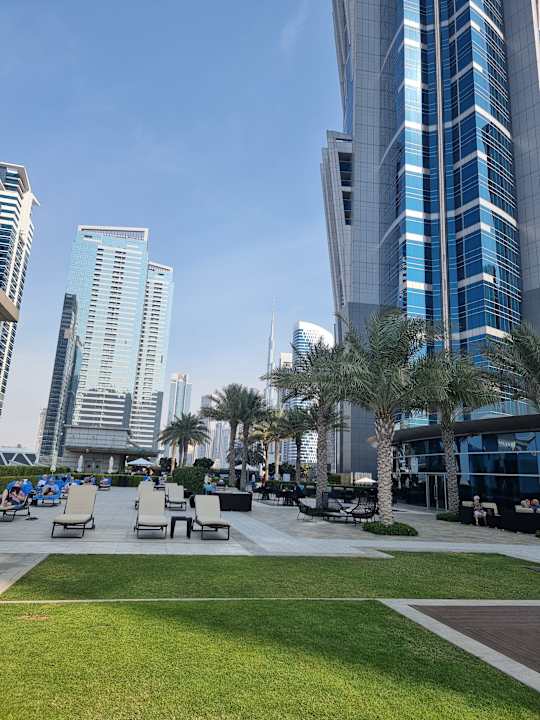 Pool JW Marriott Marquis Hotel Dubai