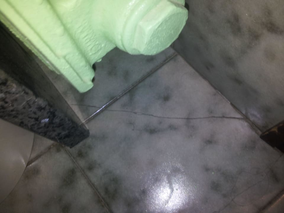 Badezimmer Mercure Hotel Torino Royal