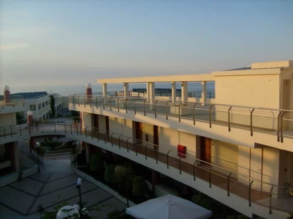 AUsblick vom Zimmer Hydramis Palace Beach Resort