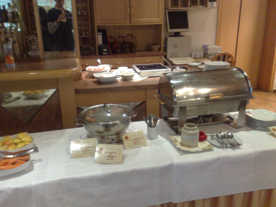 Teil des Frühstücksbüffets Hotel Linderhof