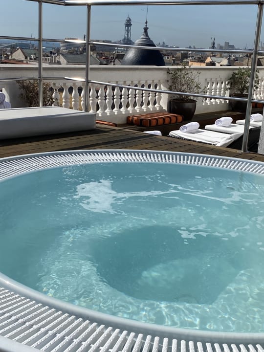 Außenansicht Hotel H10 Montcada