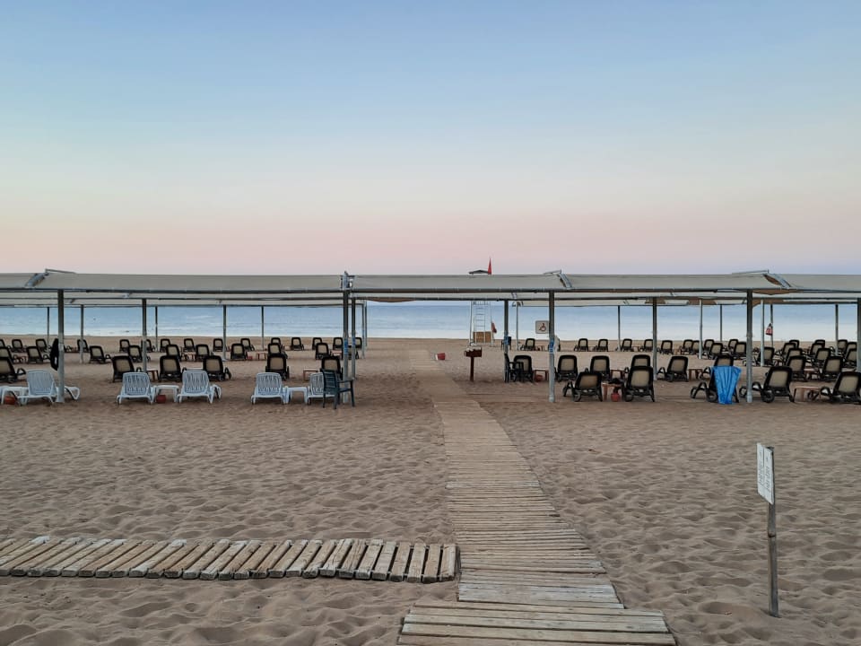 Strand Royal Atlantis Beach Hotel