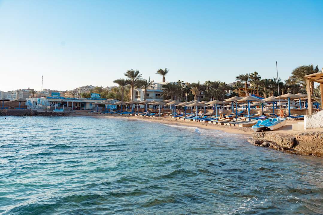Strand Empire Beach Aqua Park