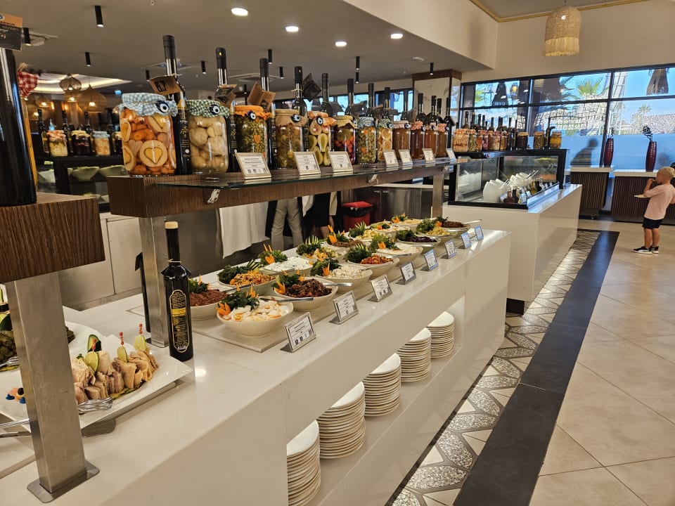 Gastro Jacaranda Luxury Resort