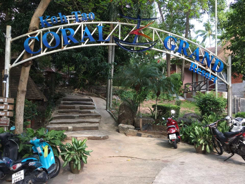 Außenansicht Coral Grand Resort Koh Tao