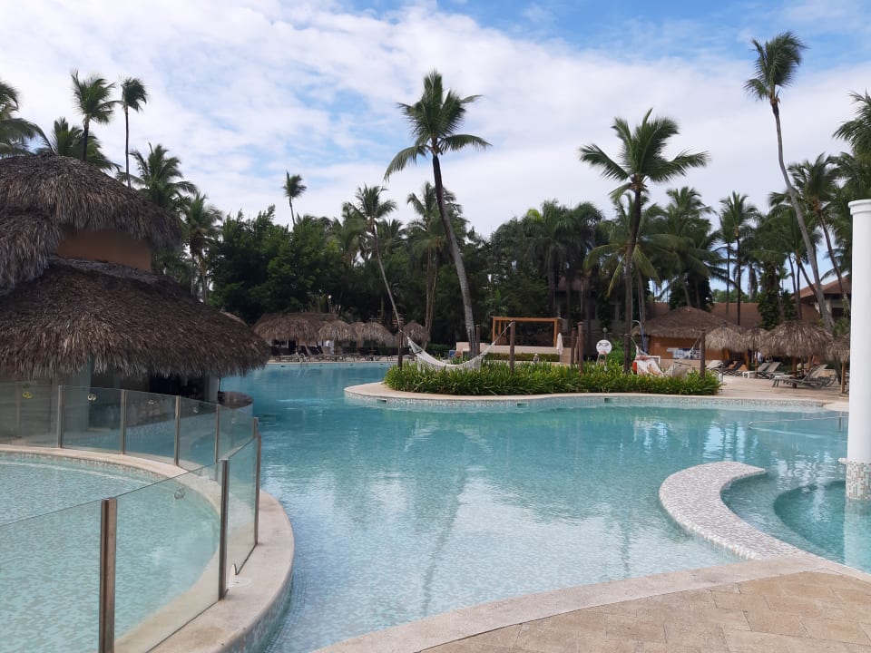 Pool Grand Palladium Select Bávaro Resort & Spa