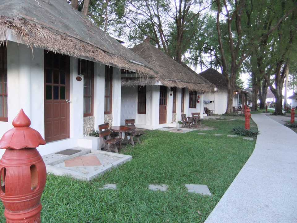 Bungalow Hotel Al's Hut