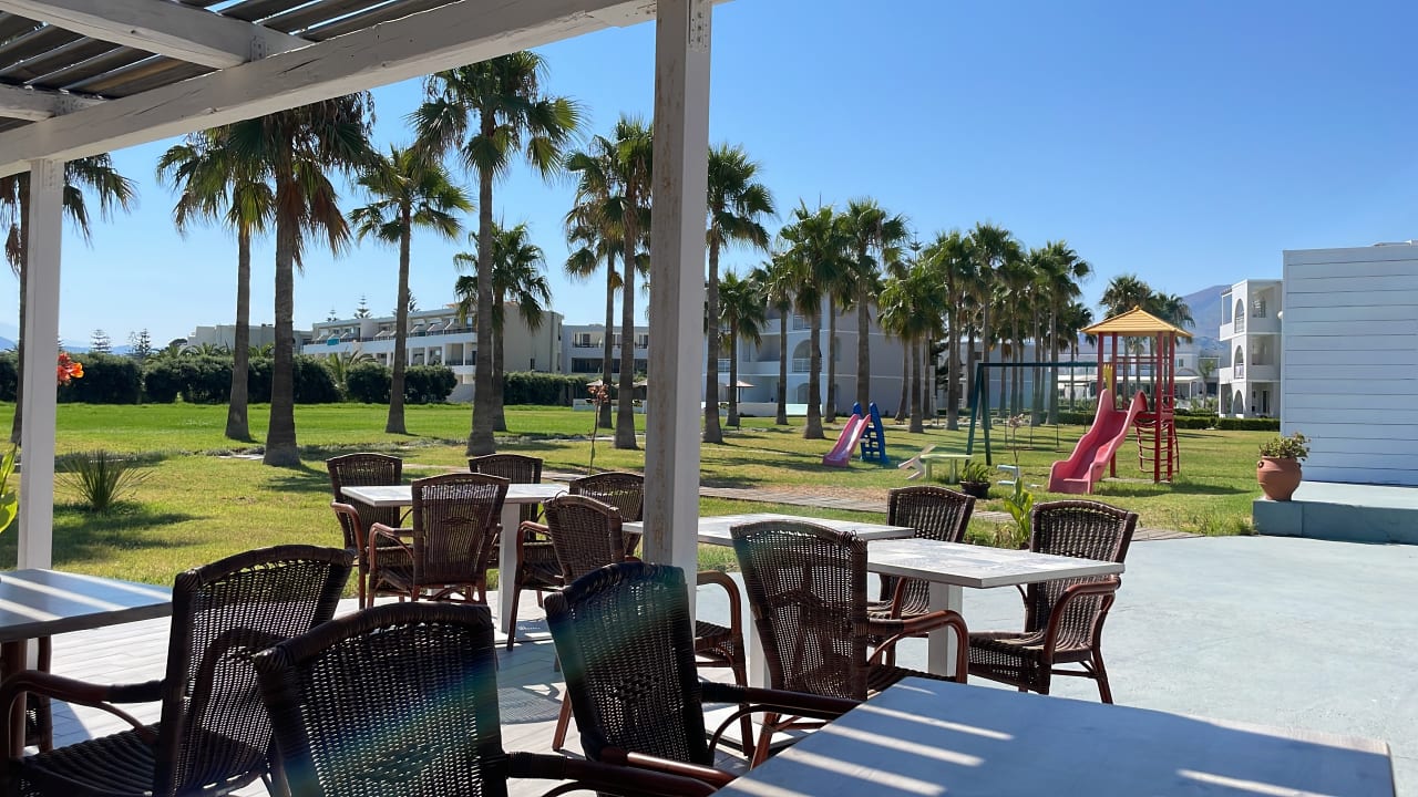 Gartenanlage Delfina Tropic Beach