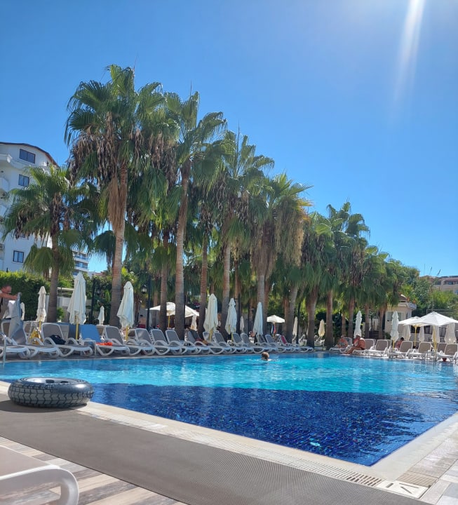 Außenansicht Castival Hotel
