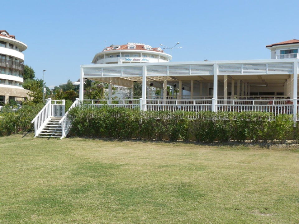 Strandbar Alba Queen Hotel