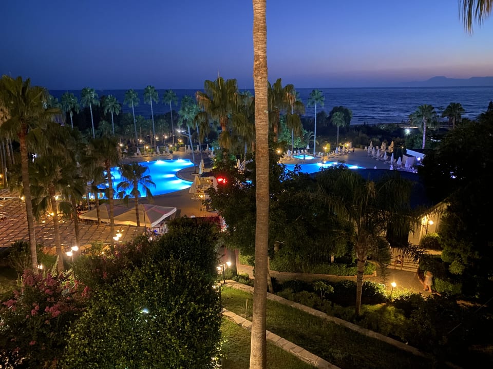 Ausblick Iz Flower Side Beach Hotel