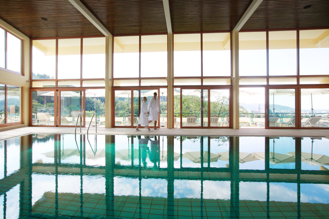 Hallenschwimmbad Mercure Hotel Panorama Freiburg