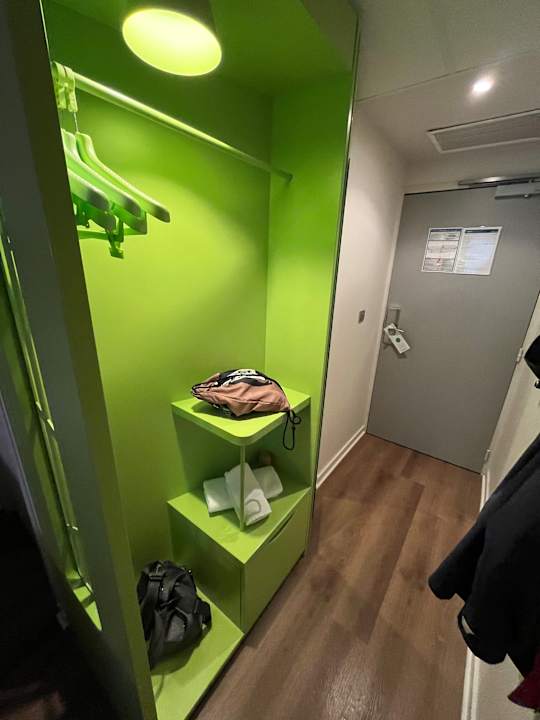 Zimmer Hotel Campanile Carcassonne Est - La Cité