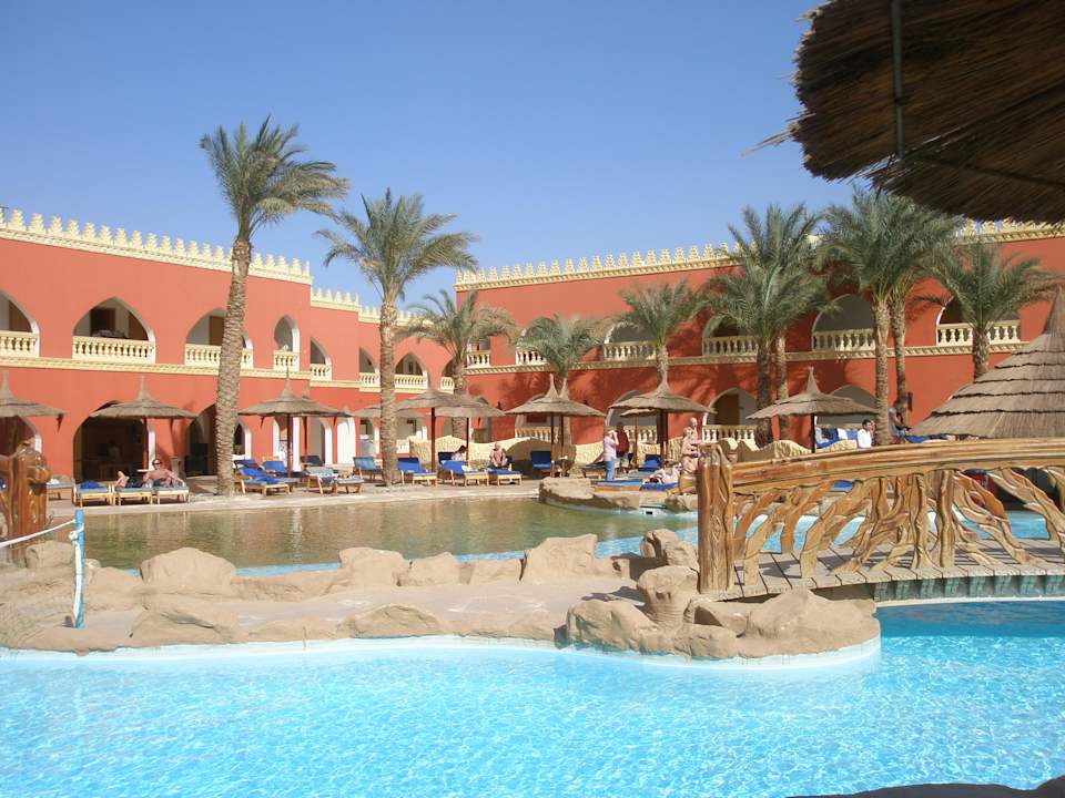 Hauptpool Pickalbatros Alf Leila Wa Leila Resort - Neverland Hurghada
