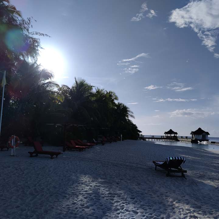 Strand Ellaidhoo Maldives by Cinnamon