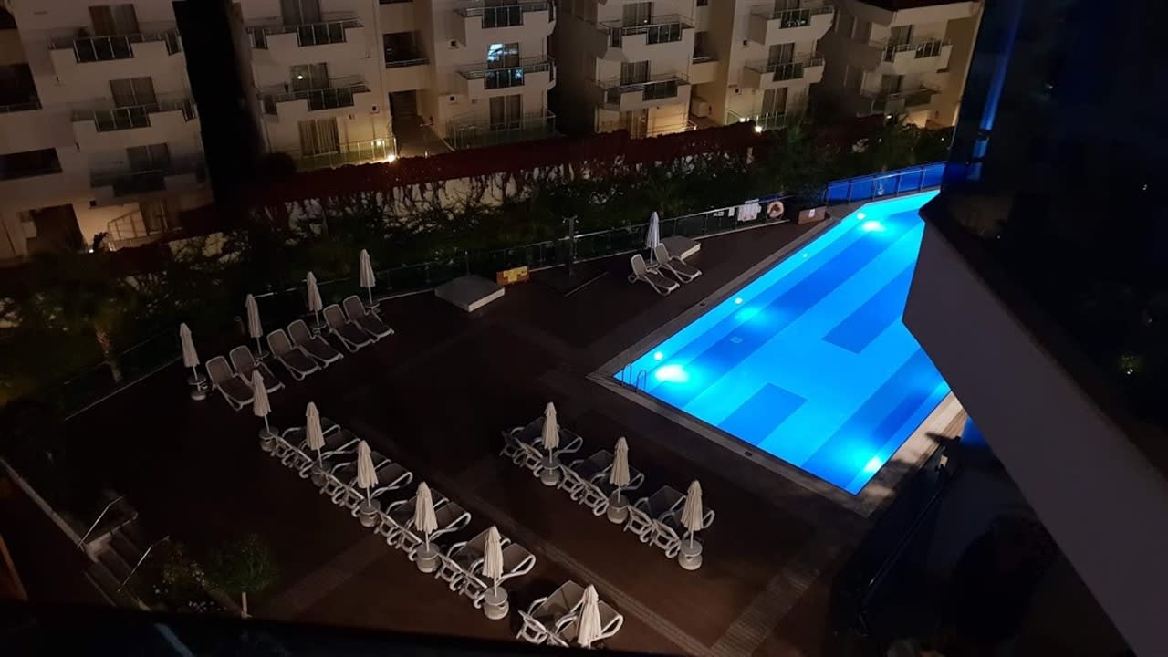 Pool Dream World Hill Hotel
