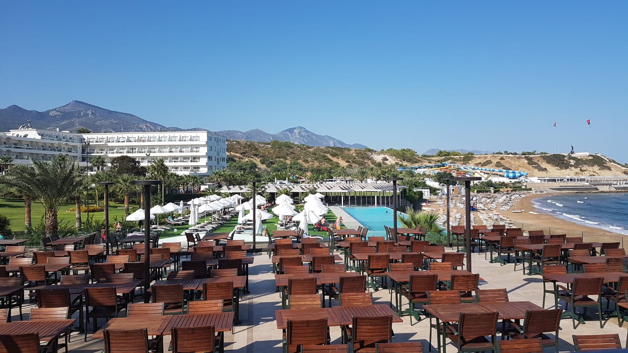 Gastro Acapulco Beach Club & Resort