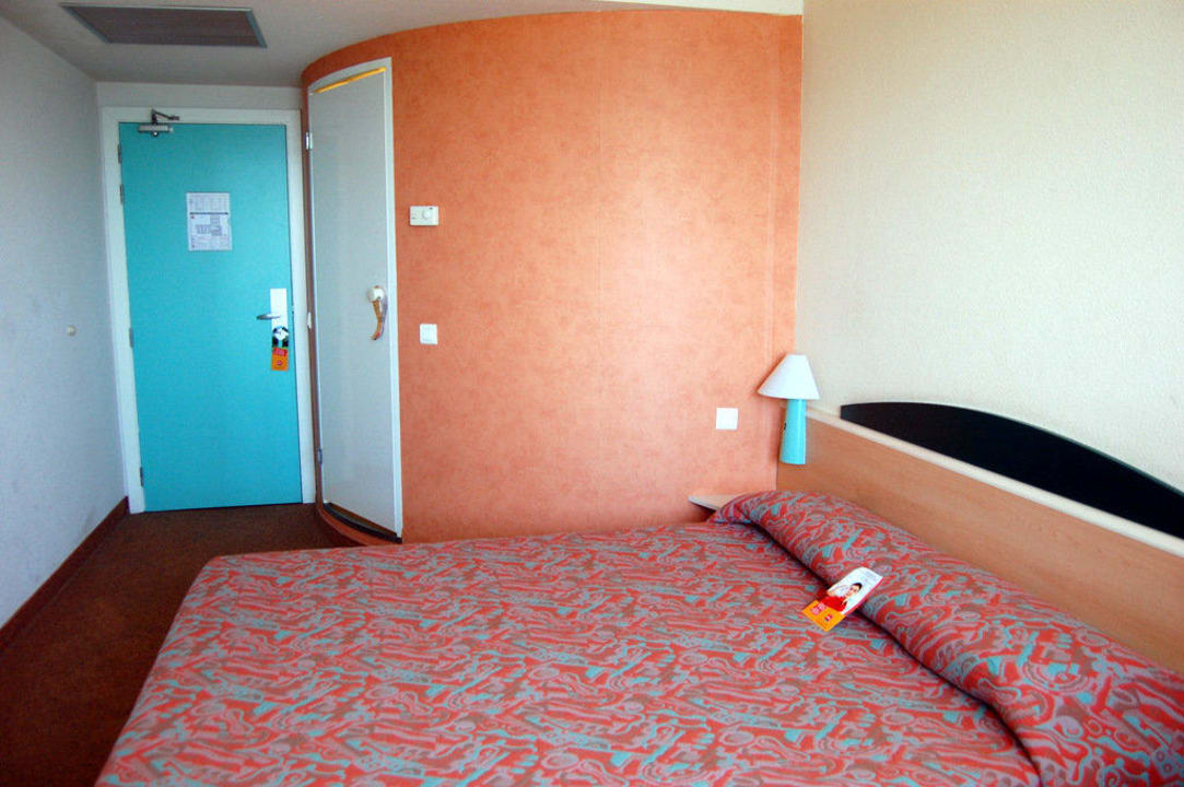 Standardzimmer Ibis Alicante Hotel