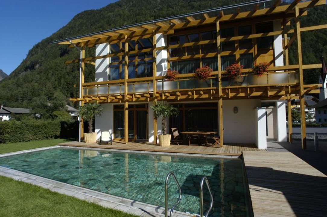 Pool-Anlage Adventures & Bike Gasthof Brugghof