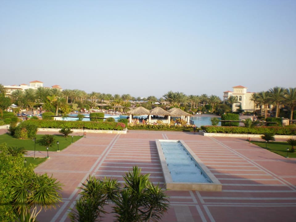 Blick von der Lobbyterrasse JAZ Mirabel Beach