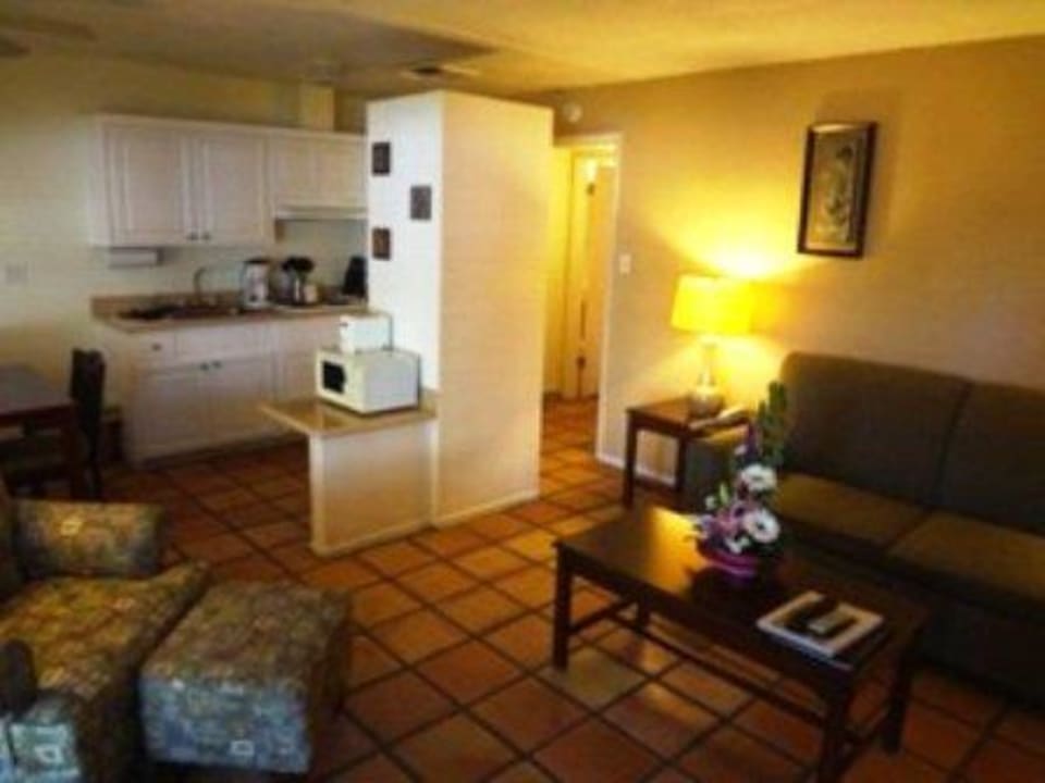 One Bedroom Suite Tuscany Manor Resort