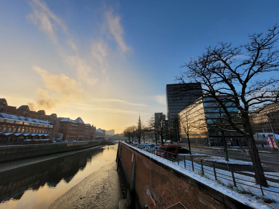 Außenansicht Premier Inn Hamburg City (Zentrum)