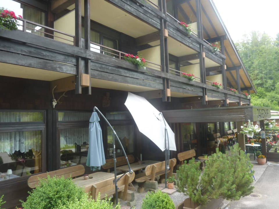 Terasse mit Sonnenschutz Hotel Jägerhof