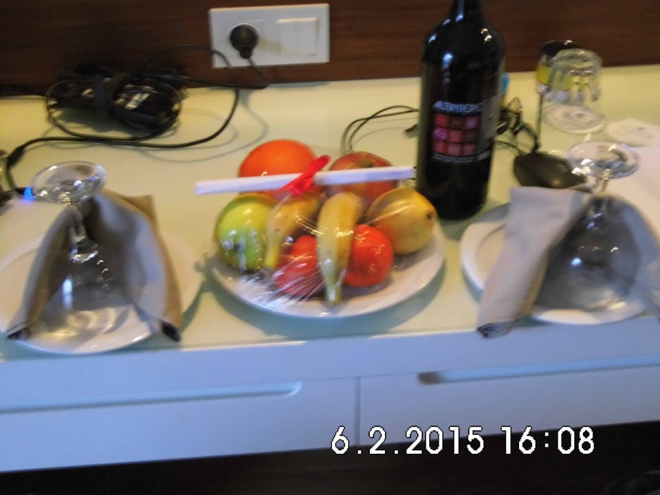 Begrüßung, wie für gute Freunde Seaden Sea World Resort & Spa