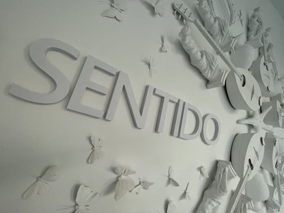 Lobby Asterias Beach Resort