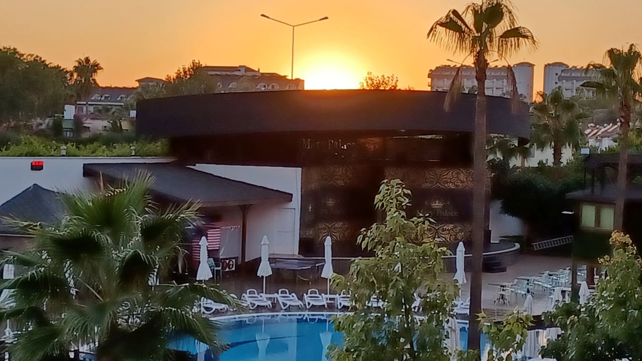 Ausblick Mary Hotel Side