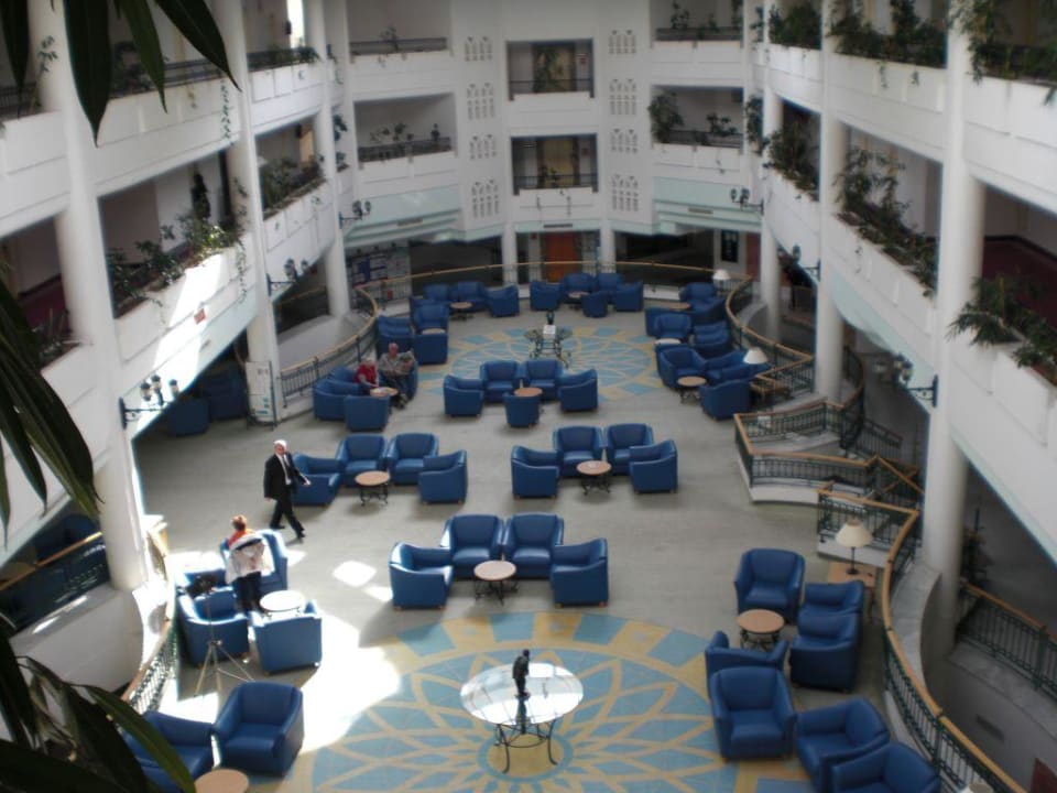 Lobby von oben Hotel El Mouradi Skanes Beach