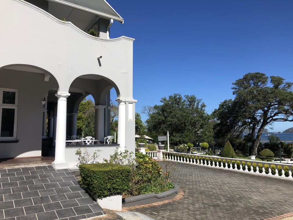 Lobby Hotel Parkes Manor