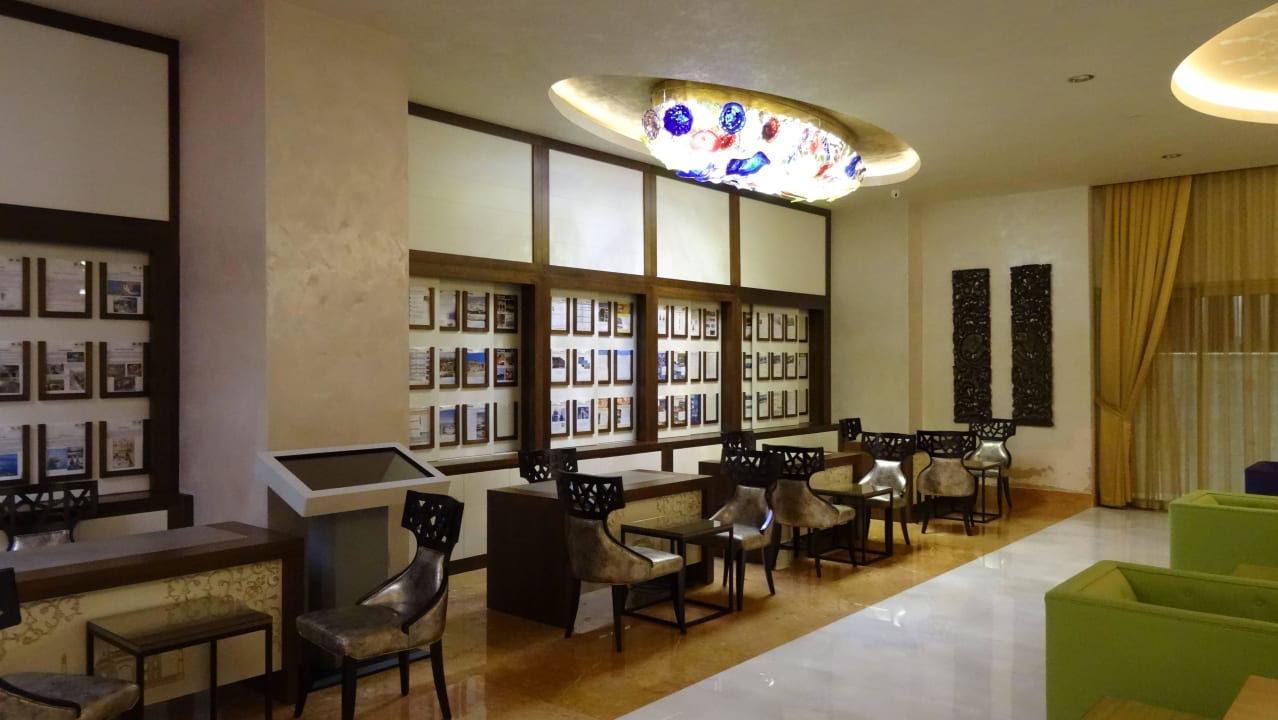 Info - Reiseveranstalter Royal Taj Mahal Hotel