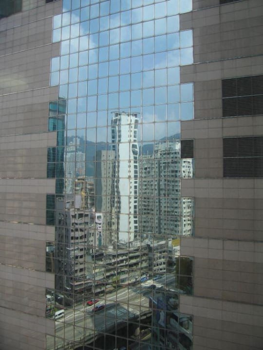 Zimmerausblick auf Times Square Shopping Center Holiday Inn Express Causeway Bay Hong Kong